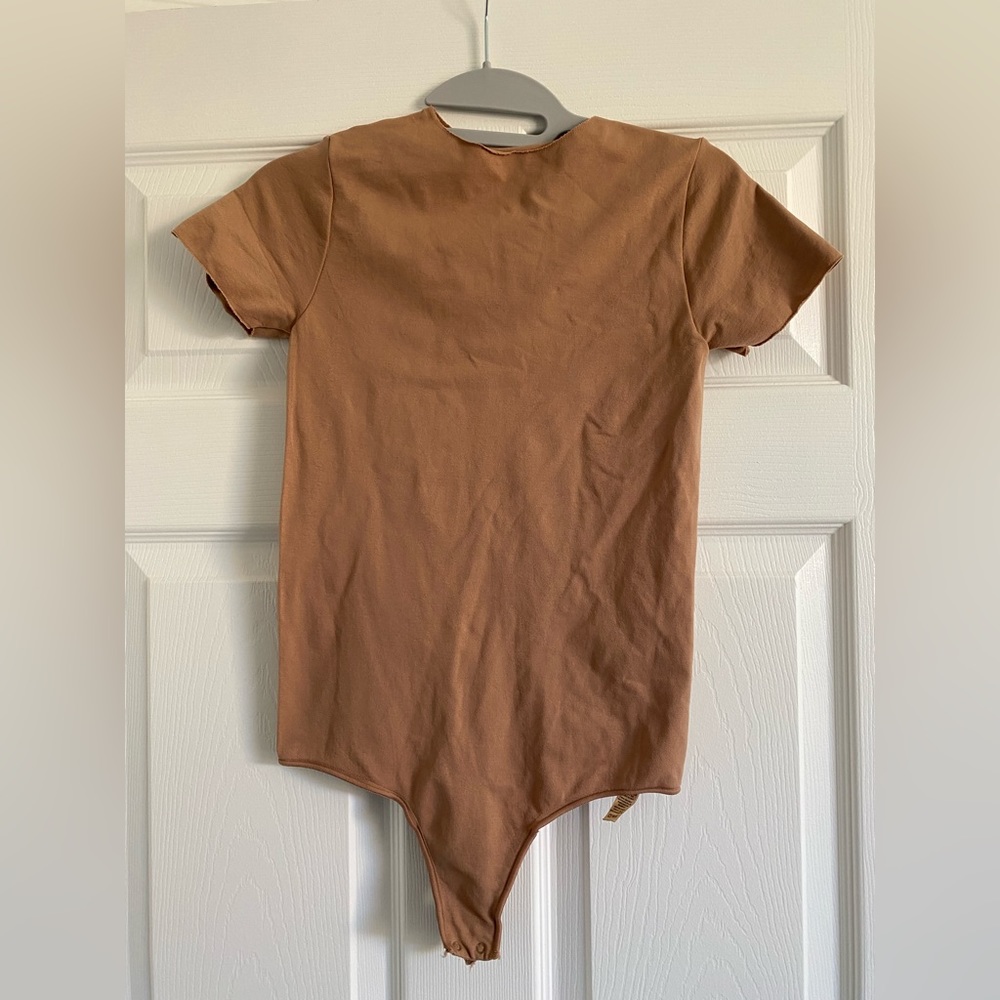 SKIMS Tshirt Bodysuit